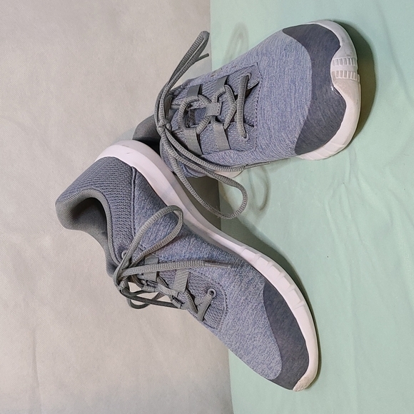 Under Armour Mojo Women's Running Shoes Sz 9 - Picture 3 of 12